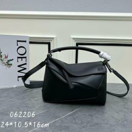 Picture of Loewe Lady Handbags _SKUfw156049903fw